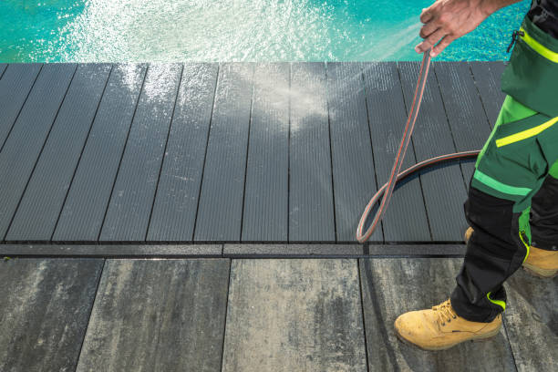 Best Pressure Washing Siding  in Britton, SD