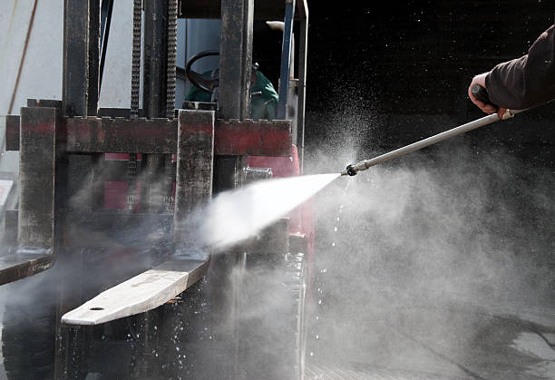 Best Sidewalk Pressure Washing  in Britton, SD